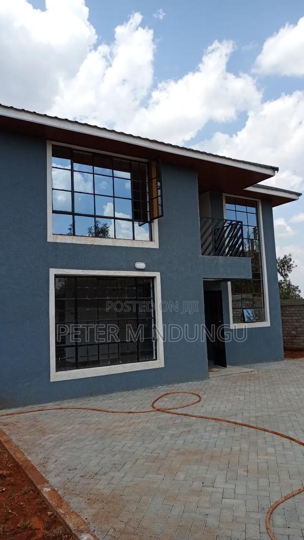 4bdrm Maisonette in Gachororo for sale