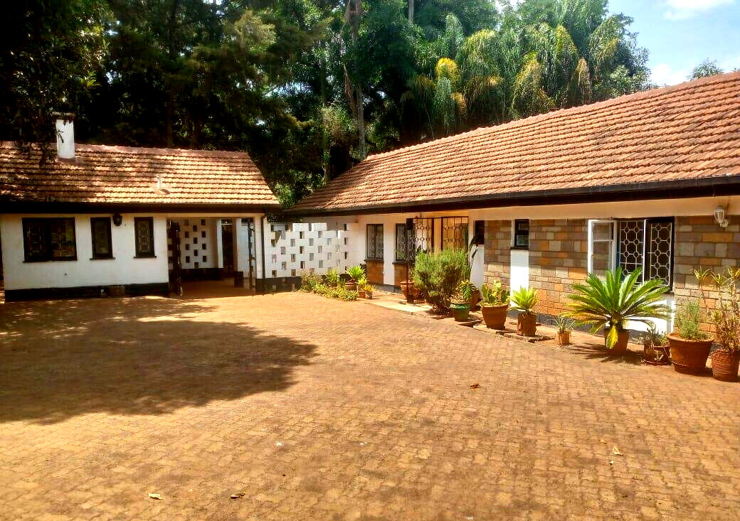 4BR All-Ensuite Bungalow on Half-Acre – Kyuna, Nairobi