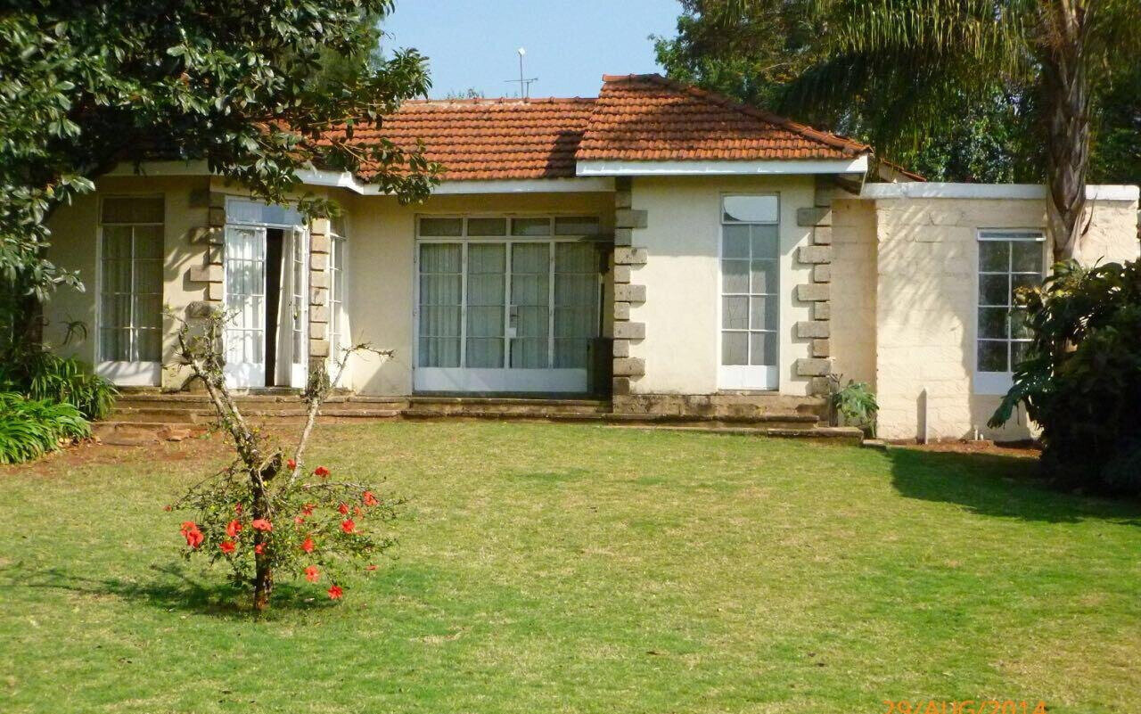 3-Bed Muthaiga Townhouse with Guesthouse & Staff Quarters