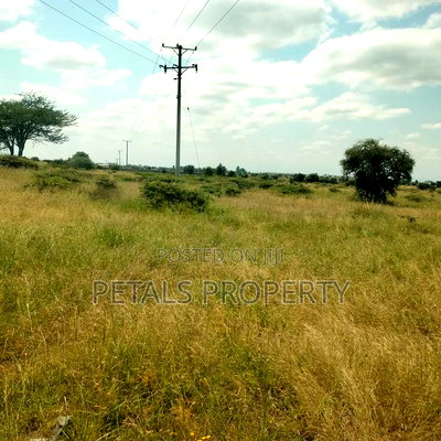 Prime 180 Acres for Sale in Isinya Kajiado Highway - Image 1