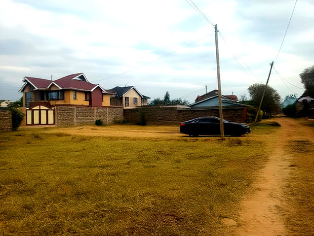 Residential Plot in Kenyatta Road