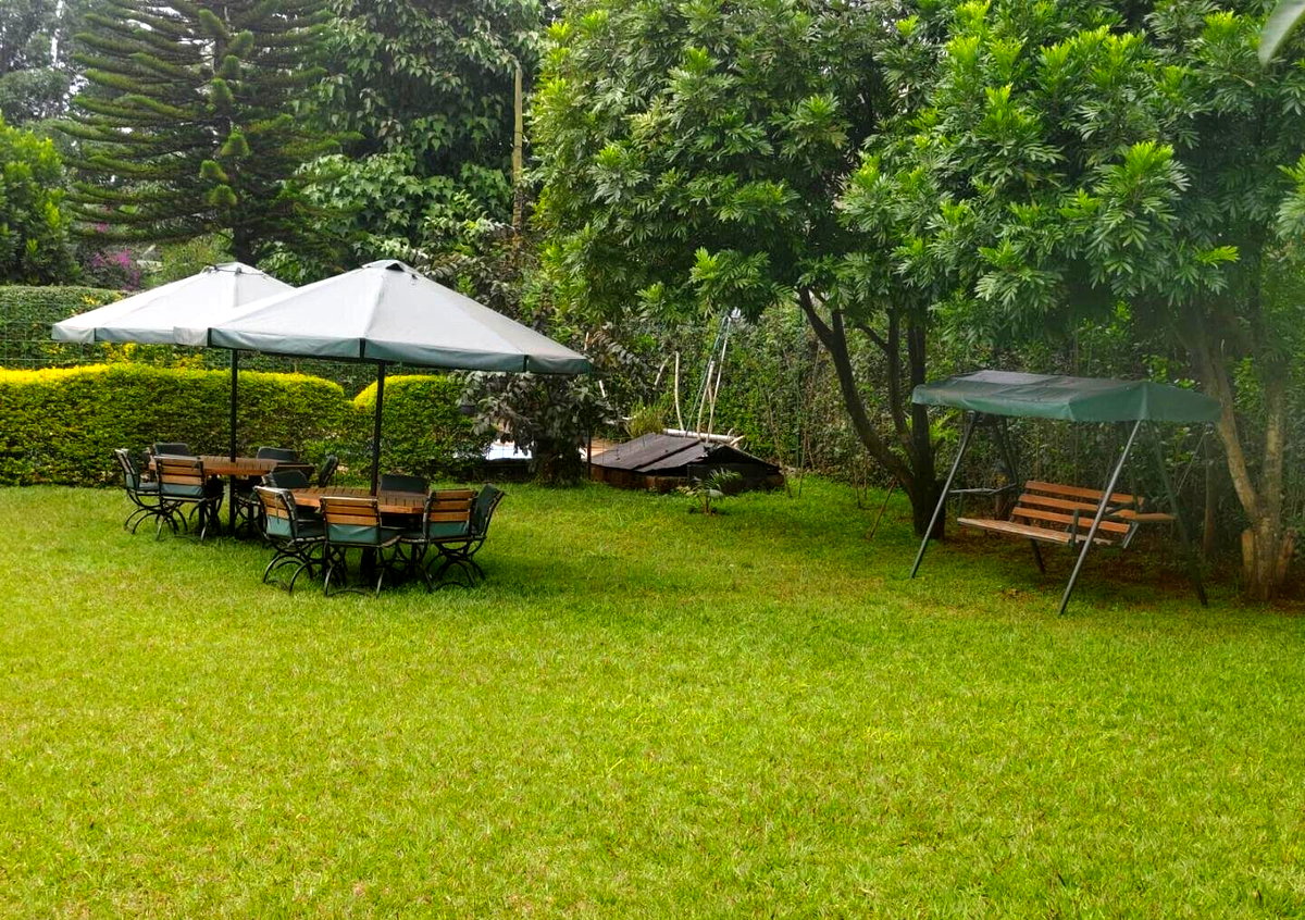 5 En-Suite Villa with Pool & Office on ½ Acre - Kitisuru