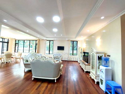 Furnished 5bdrm Mansion in Runda for sale - Image 8