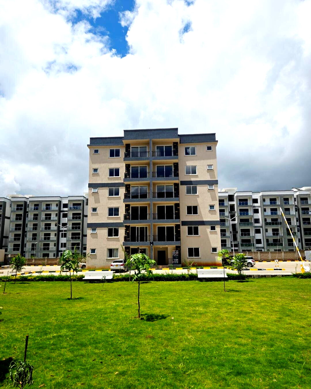 2BR Apartment on 6.2 Acres with Lift & Borehole - Syokimau