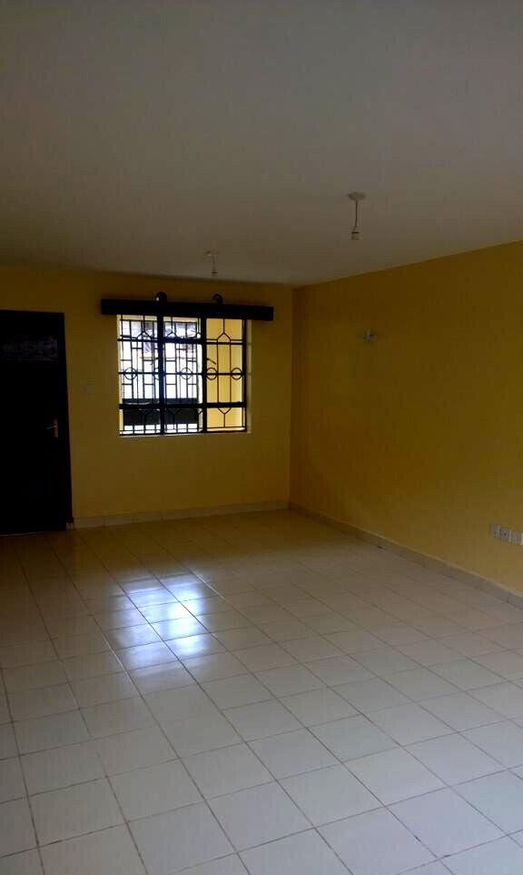 4BR Townhouse with DSQ & 2 Water Tanks – Langata