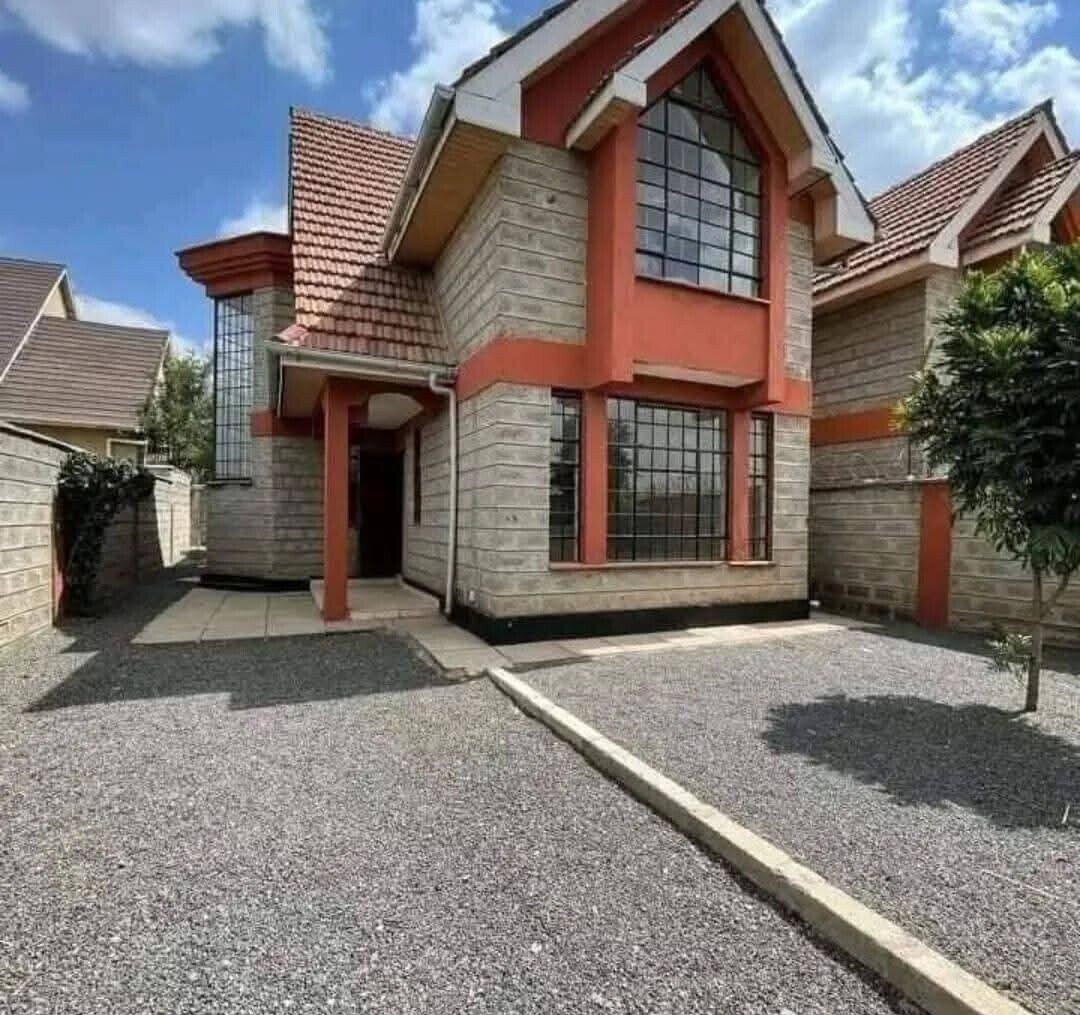 4BR Maisonette with Gym & Play Area - 8 Mins to Gateway Mall
