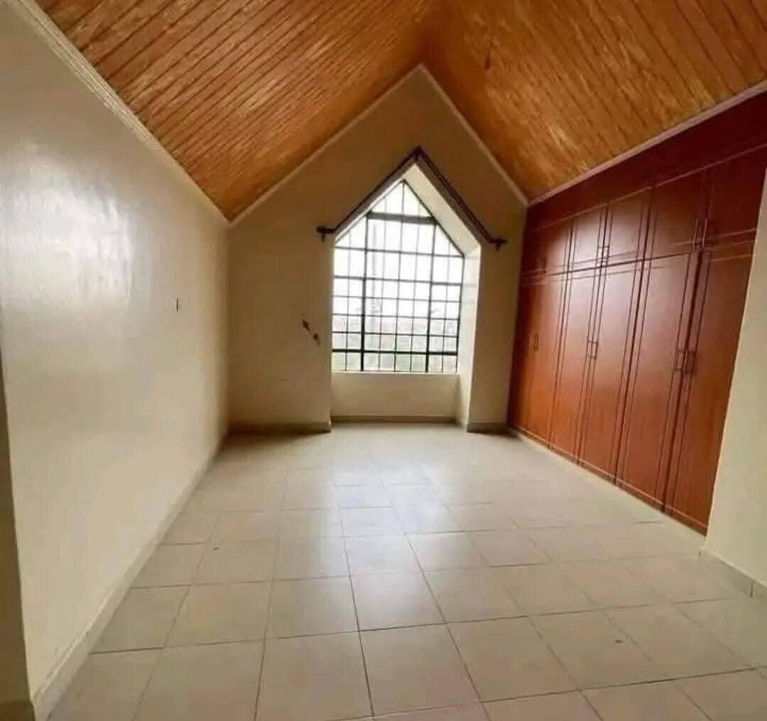 4BR Maisonette with Gym & Play Area - 8 Mins to Gateway Mall