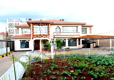 9-Bedroom Mansion on 0.25 Acre with Title Deed - Kitengela
