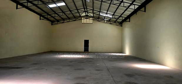 5000 Sq Ft Godown for Sale:Athiriver