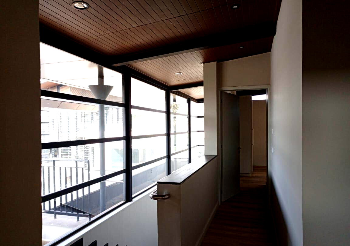 4BR All-Ensuite Townhouse with Residents' Lounge & Gym - Ridgeways
