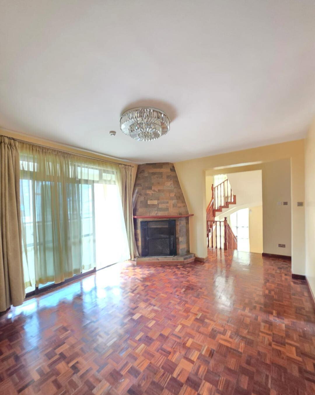 5BR Townhouse with Garden at KSh 72M
