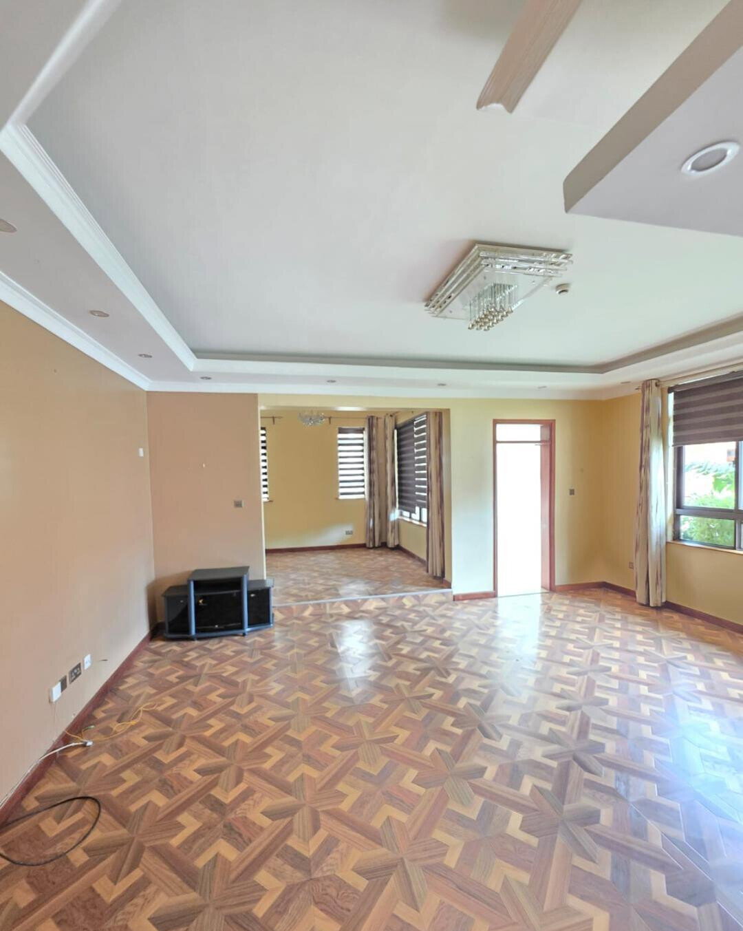5BR Townhouse with Garden at KSh 72M