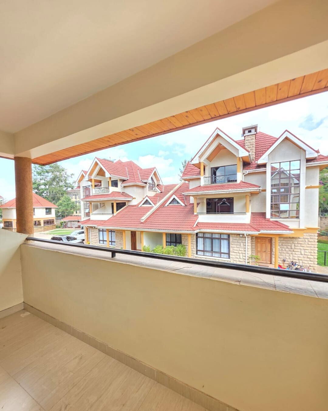 5BR Townhouse with Garden at KSh 72M