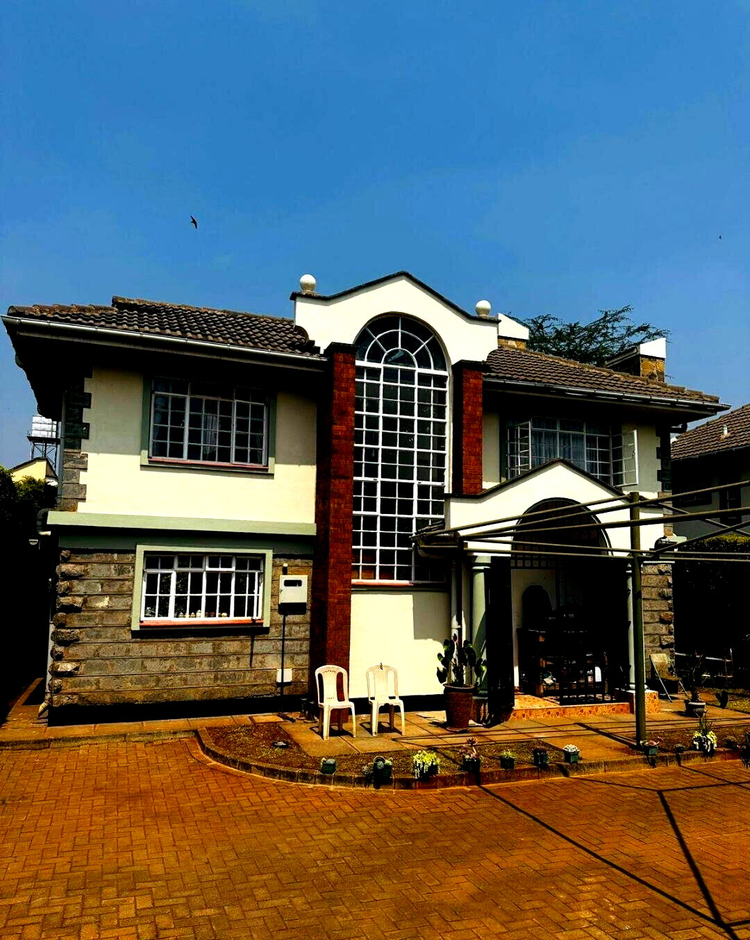 4BR Townhouse with Garden at KSh 32M