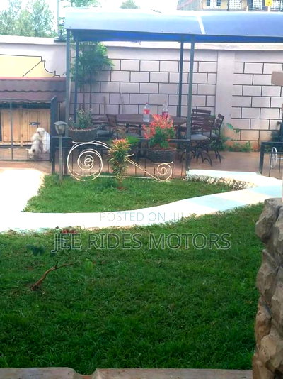 Furnished 5bdrm Maisonette in Golf View Estate, Nairobi Central - Image 5