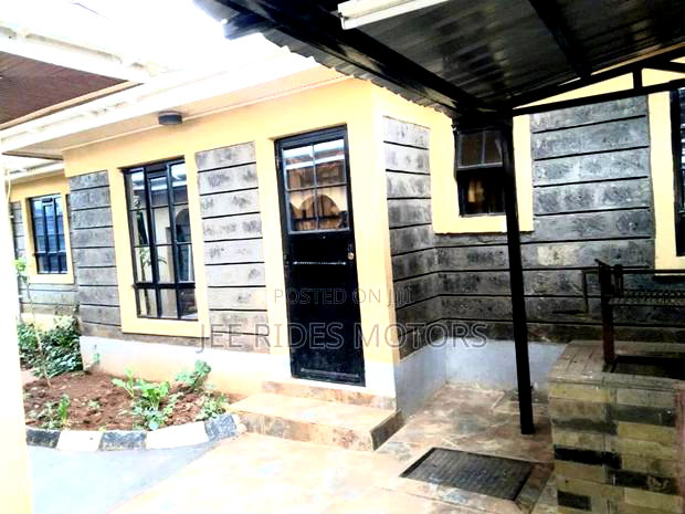 Furnished 5bdrm Maisonette in Golf View Estate, Nairobi Central
