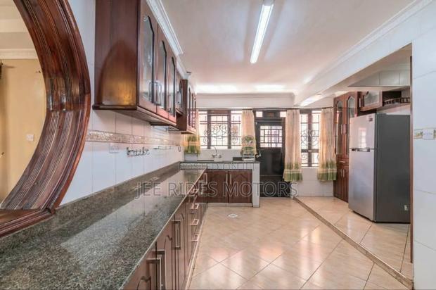 Furnished 5bdrm Maisonette in Golf View Estate, Nairobi Central