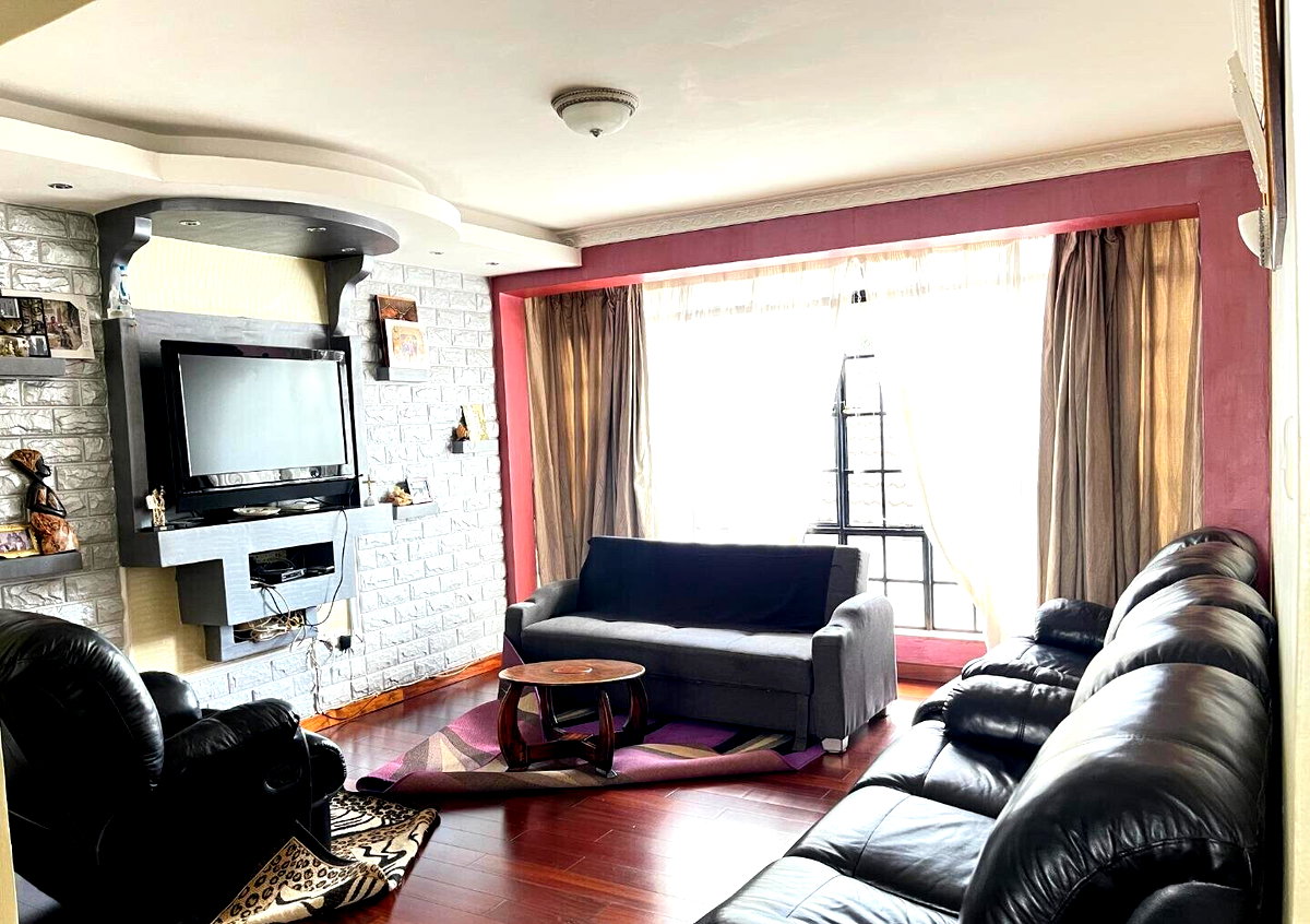 5-Ensuite Townhouse with Fireplace & Private Garden - Lavington