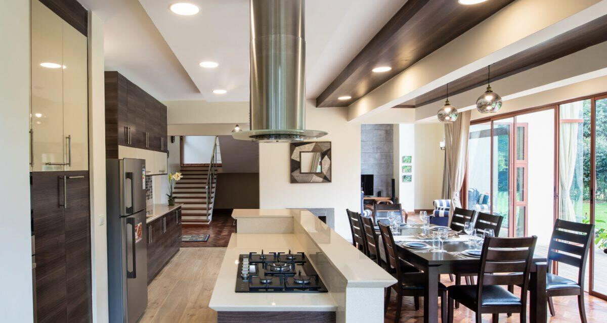 5-Ensuite Townhouse with Lift & Rooftop Access – Karen