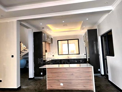 5bdrm Villa in Lavington for sale - Image 2