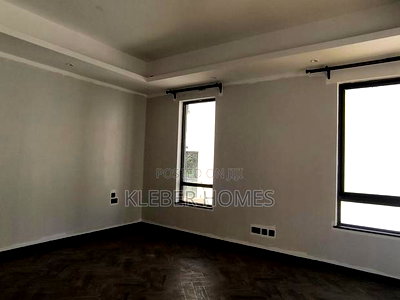 5bdrm Villa in Lavington for sale - Image 14