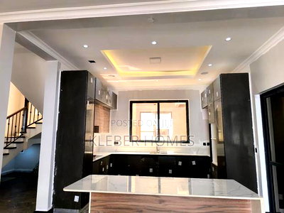 5bdrm Villa in Lavington for sale - Image 3