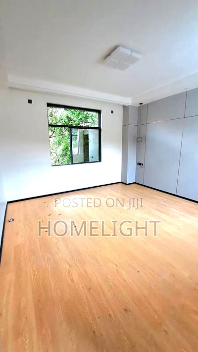 5bdrm Villa in Lavington for sale - Image 12