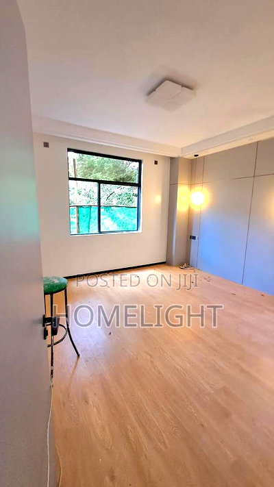 5bdrm Villa in Lavington for sale - Image 19