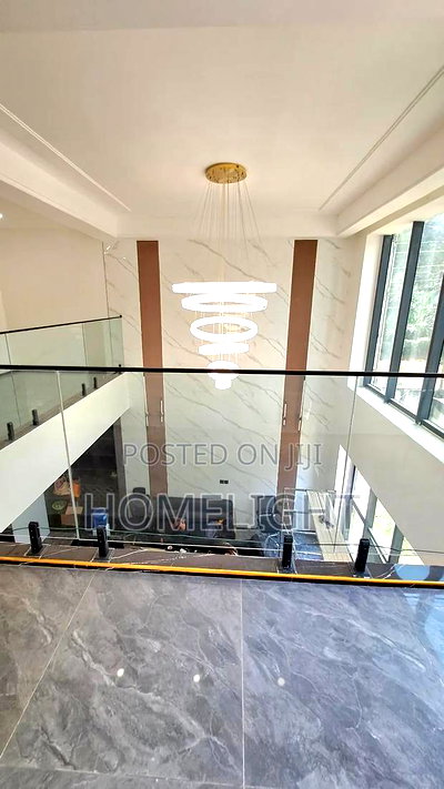 5bdrm Villa in Lavington for sale - Image 11