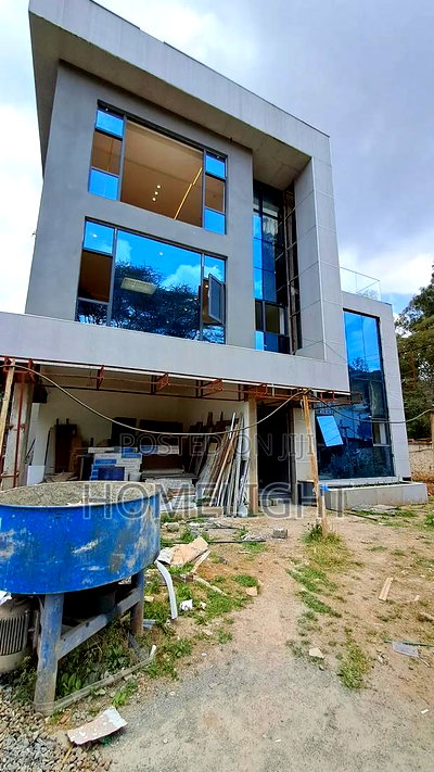 5bdrm Villa in Lavington for sale - Image 3