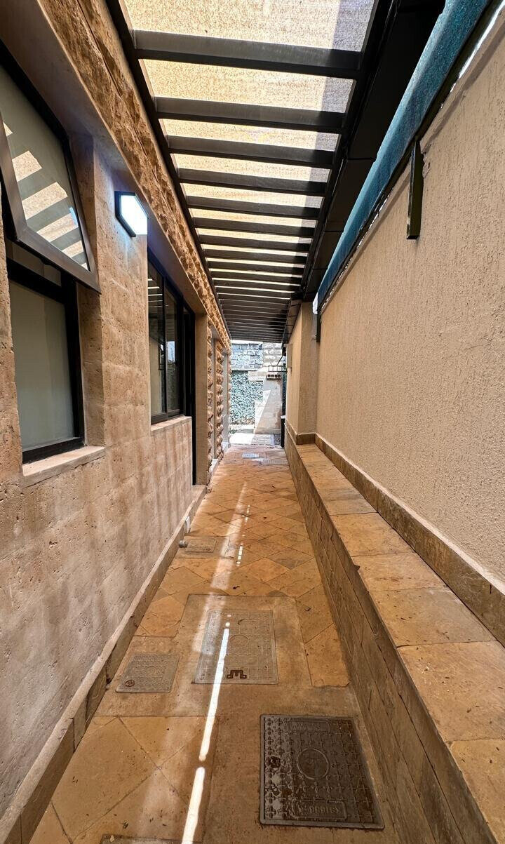 5BR Home with Parking at KSh 440K