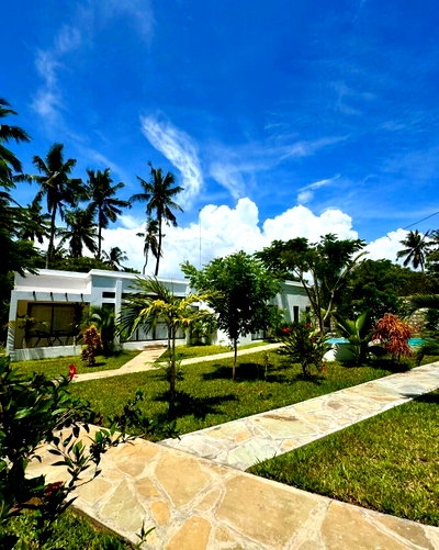 1.1-Acre Garden Townhouse in Watamu