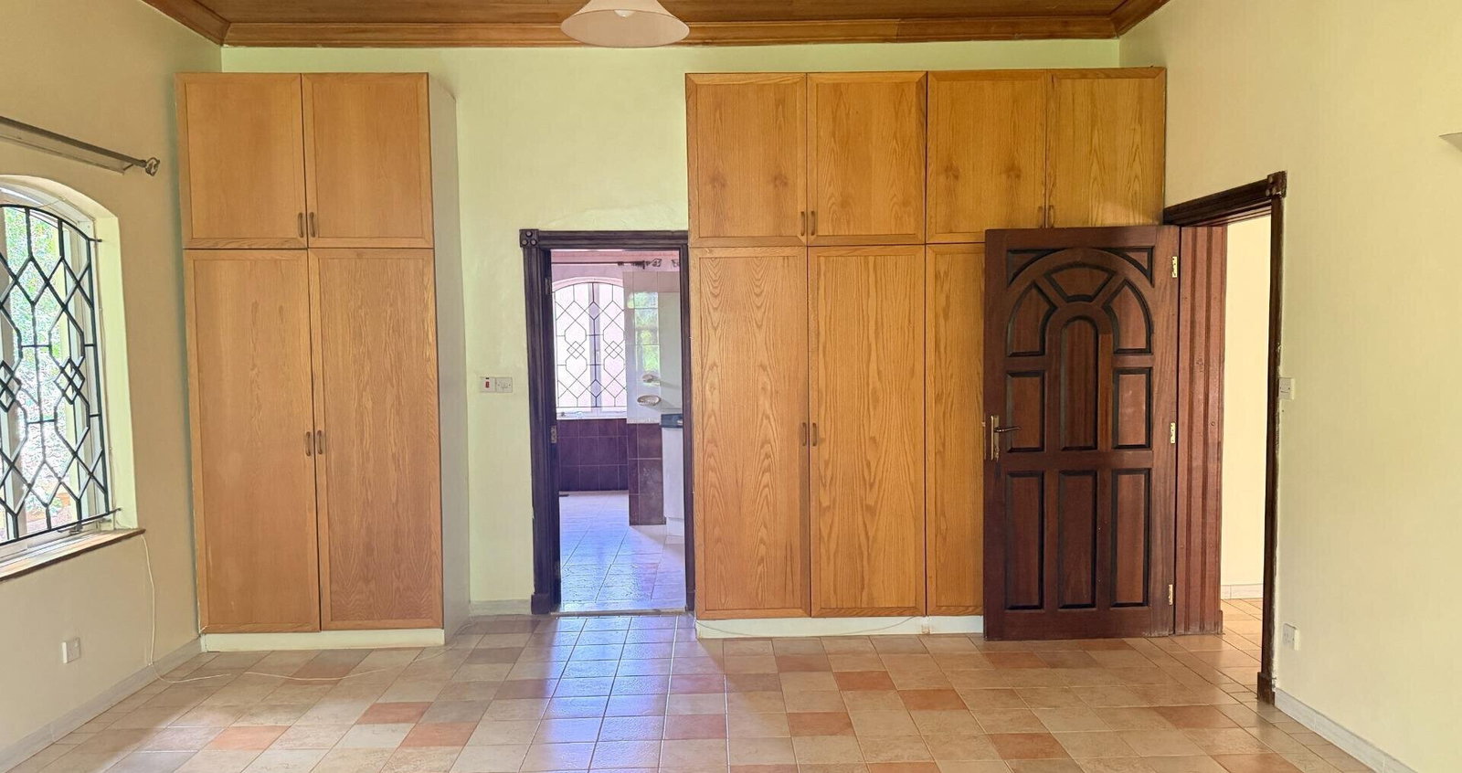 Lakeview 4BR Villa at KSh 480K
