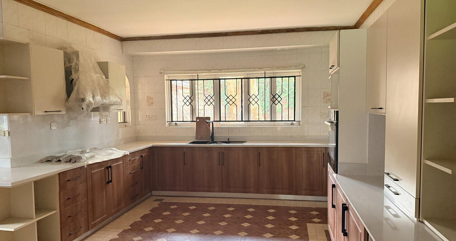 Lakeview 4BR Villa at KSh 480K