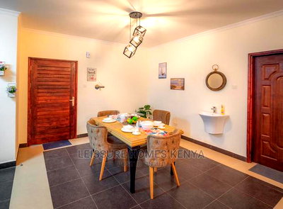 2bdrm Apartment in Lavington for sale - Image 2