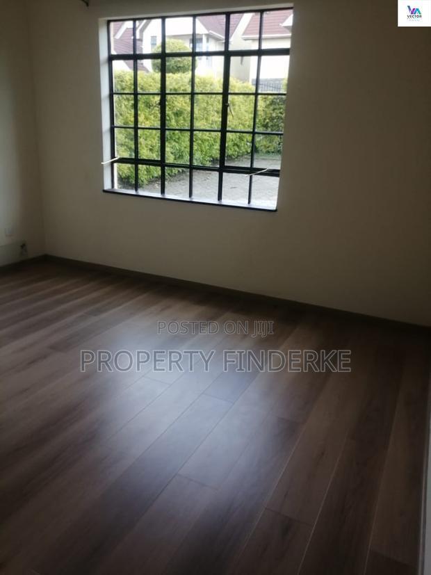 4bdrm Townhouse/Terrace in Kadeya, Oluulua for sale