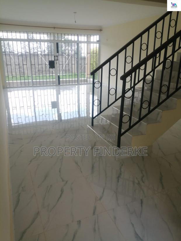 4bdrm Townhouse/Terrace in Kadeya, Oluulua for sale