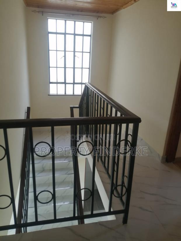 4bdrm Townhouse/Terrace in Kadeya, Oluulua for sale