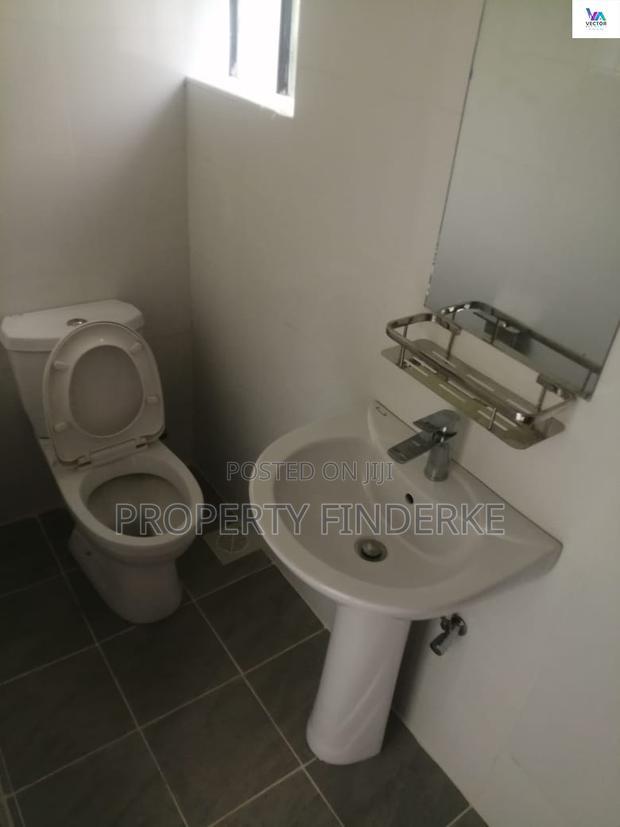 4bdrm Townhouse/Terrace in Kadeya, Oluulua for sale