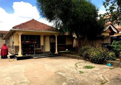 KSh 35M Plot with Garden & Parking