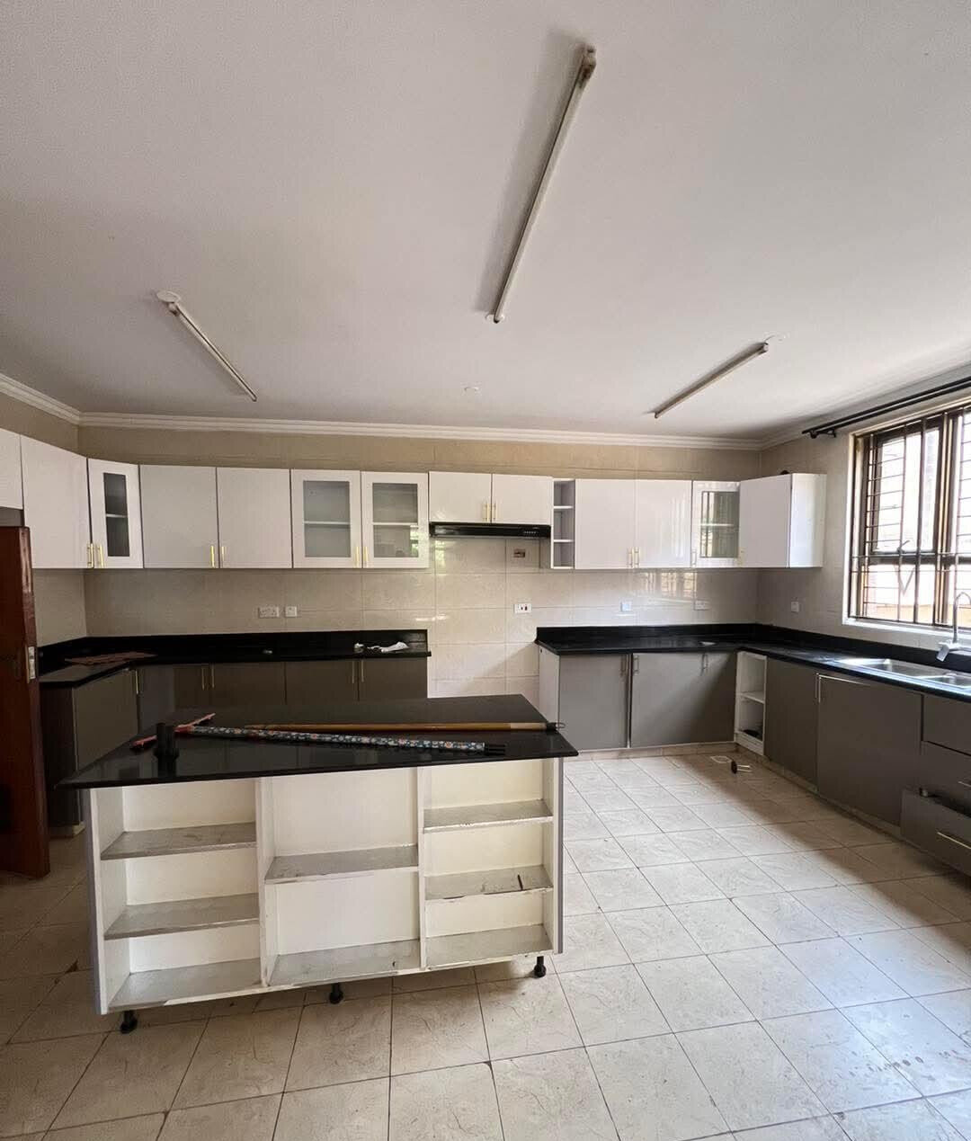 5-Bed Townhouse with Pool & Generator in Lavington - KES 70M