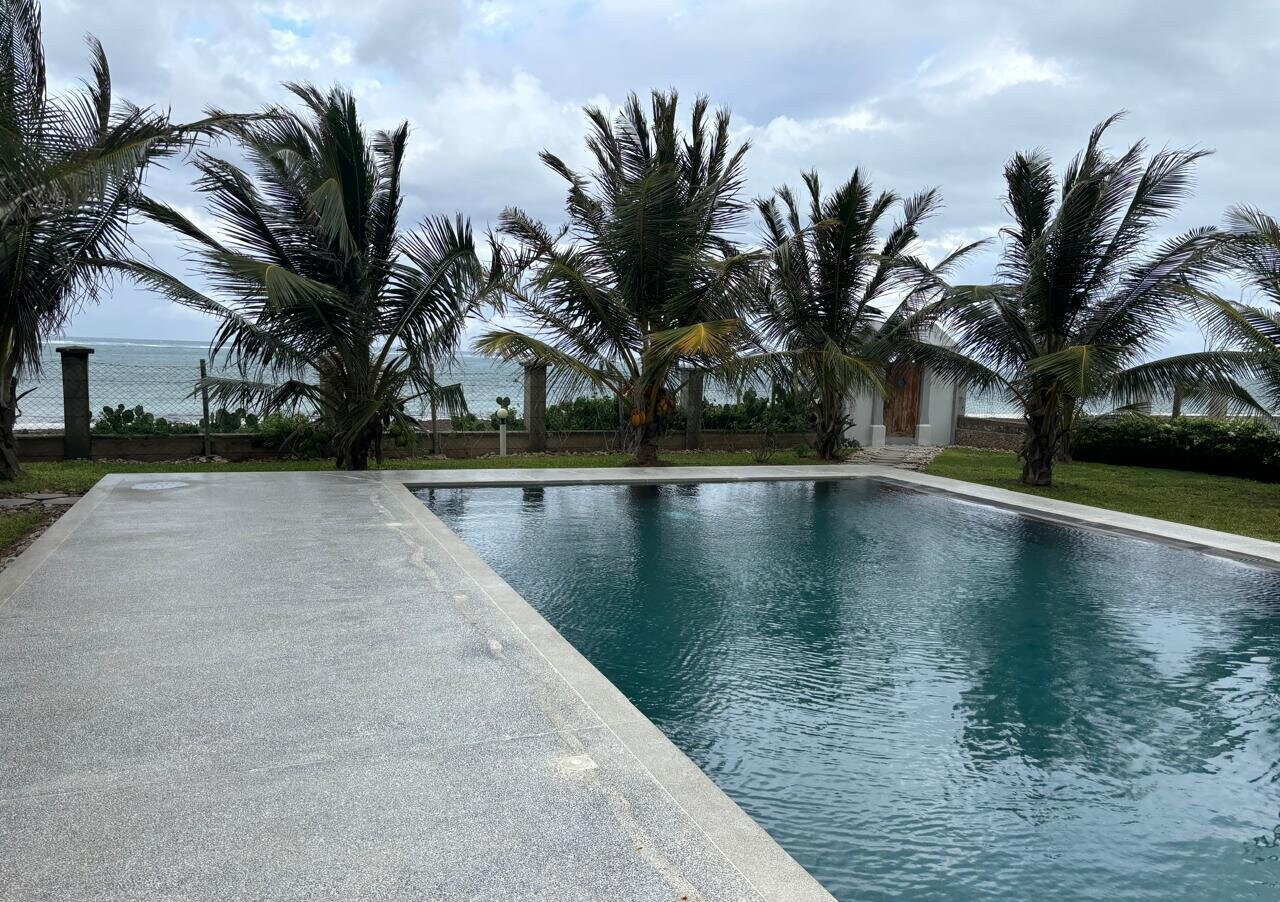Beachfront Getaway at KSh 50K