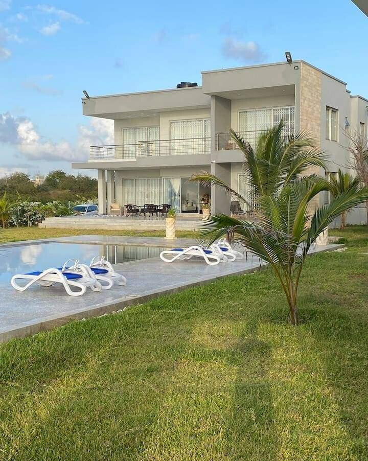 Beachfront Getaway at KSh 50K
