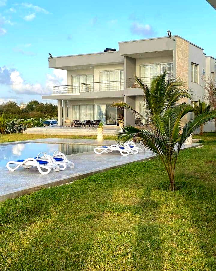 Beachfront Getaway at KSh 50K