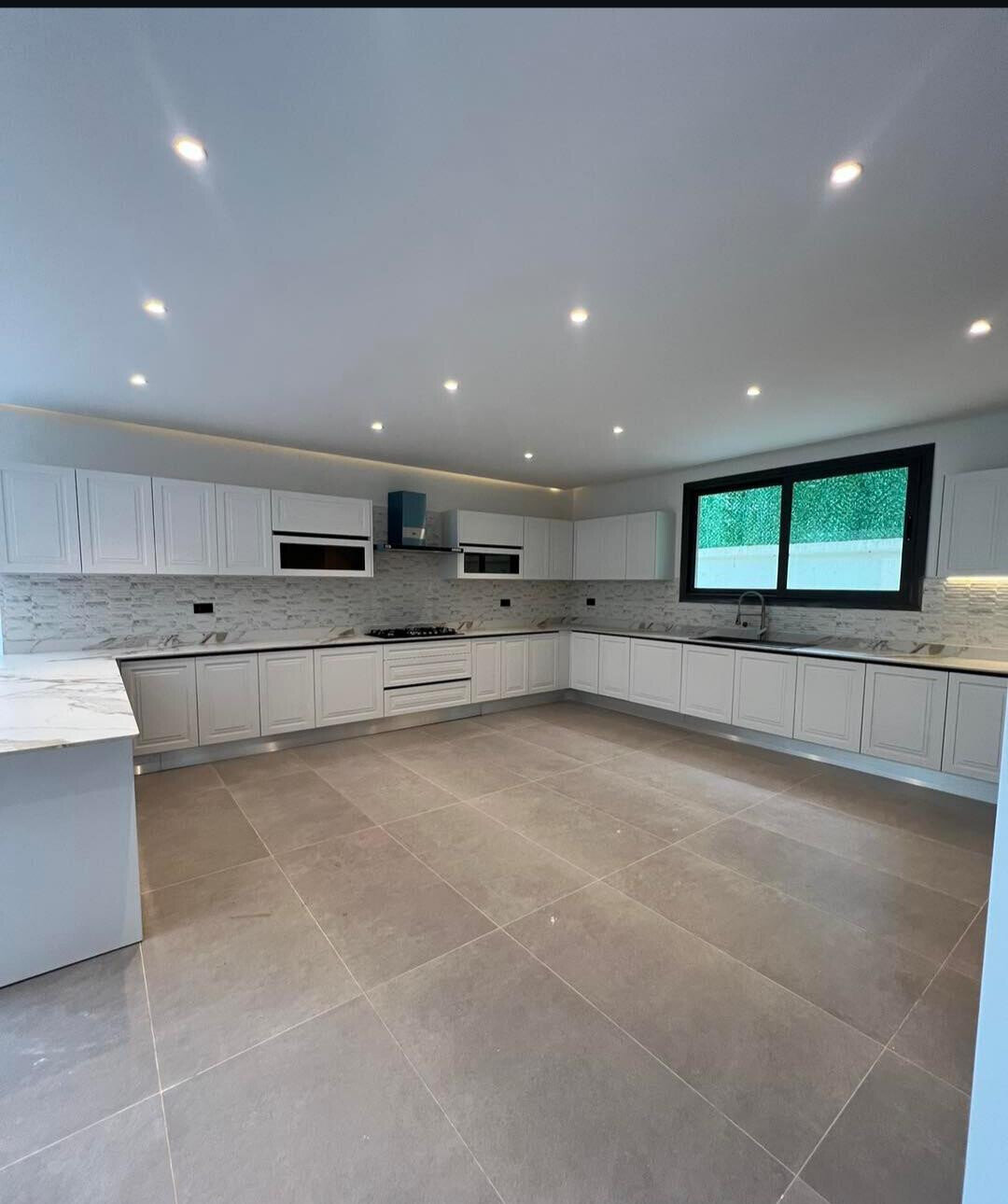 New 5-Ensuite Townhouse with Backup Generator & DSQ - Lavington