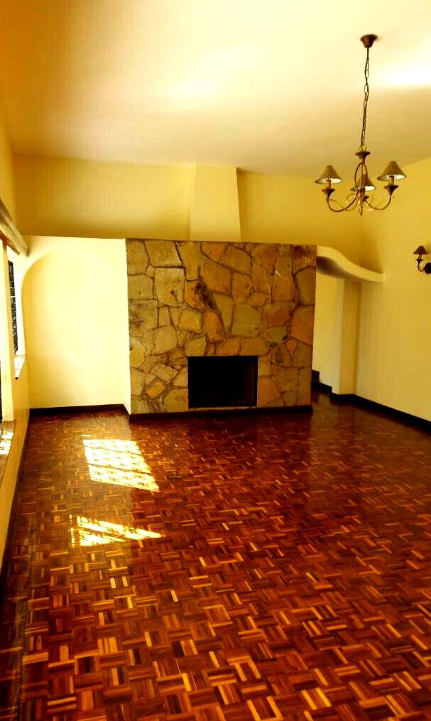 Spacious 5BR Garden Home