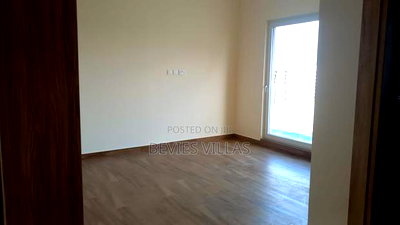 3bdrm Apartment in Parklands for rent - Image 16