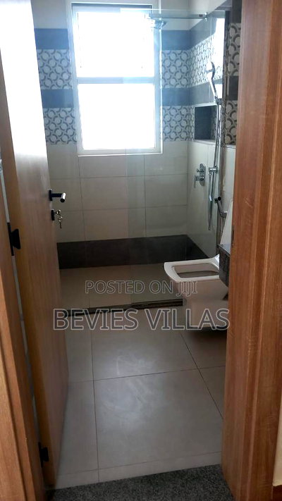 3bdrm Apartment in Parklands for rent - Image 11