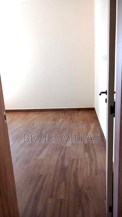 3bdrm Apartment in Parklands for rent - Image 14