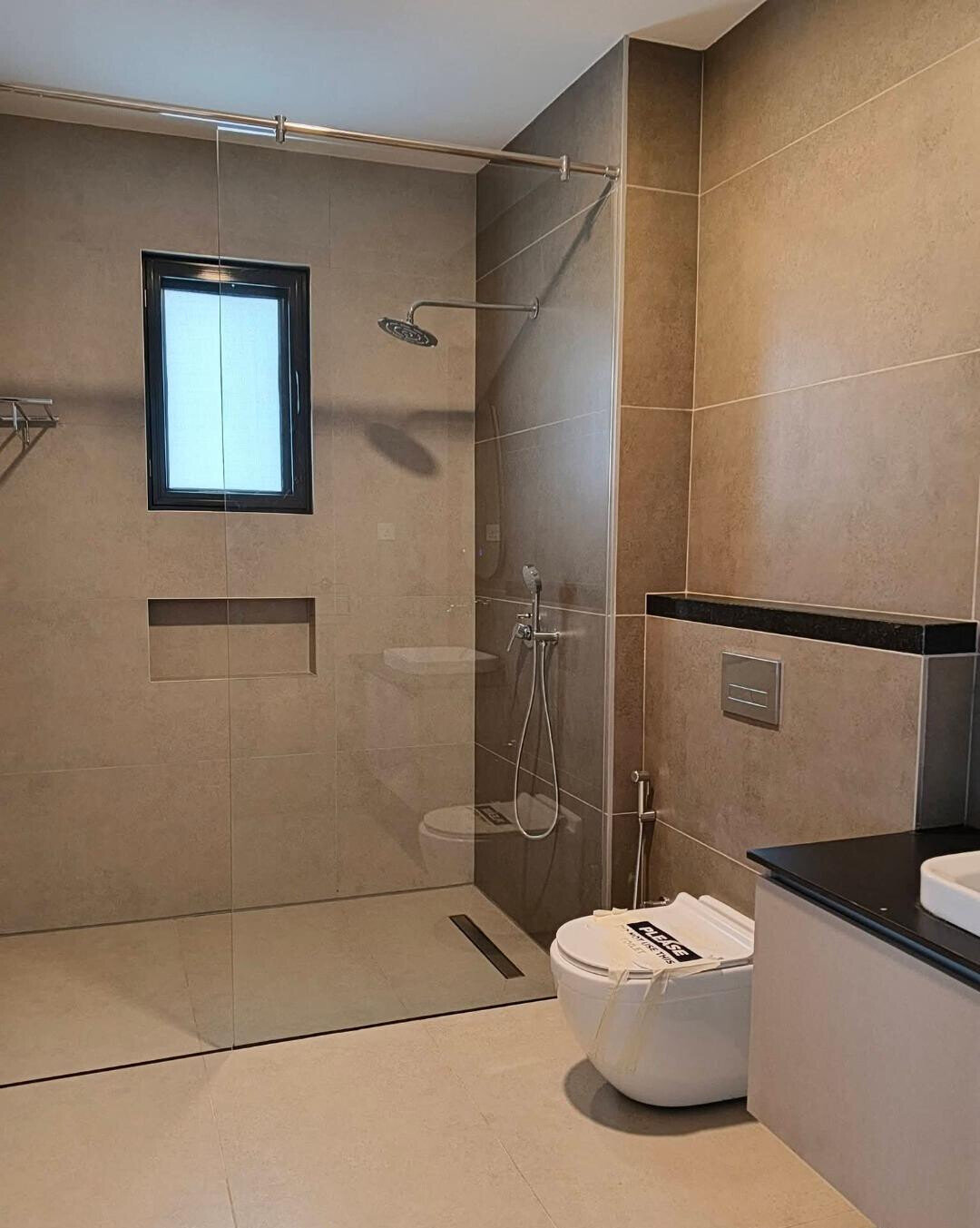 Modern 4BR Duplex with Clubhouse & Pool Access – Langata
